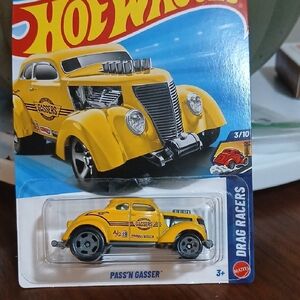 Pass'N Gasser Yellow Hot Wheels Car